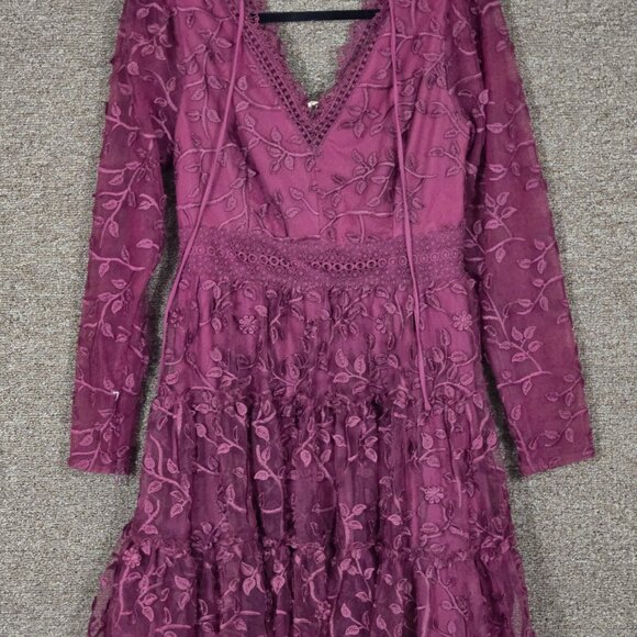 Altar'd State Lace and embroidered Midi Dress Burgundy Sz M Pre-owned - Picture 6 of 7